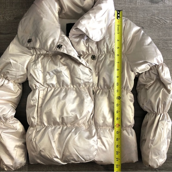 Old Navy Ivory Satin Down Feather Puffer Jacket - Picture 5 of 8